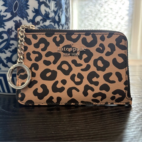 Kate Spade Tan and Black Leopard Key Holder - Picture 2 of 8